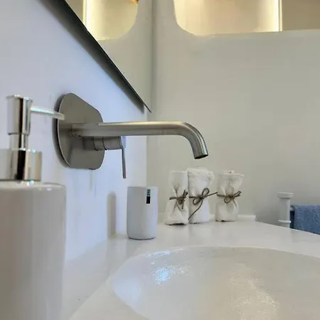 Newly Renovated Traditional Sardinian Dwelling Porto Rotondo Exterior foto