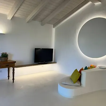 Newly Renovated Traditional Sardinian Dwelling Porto Rotondo Exterior foto